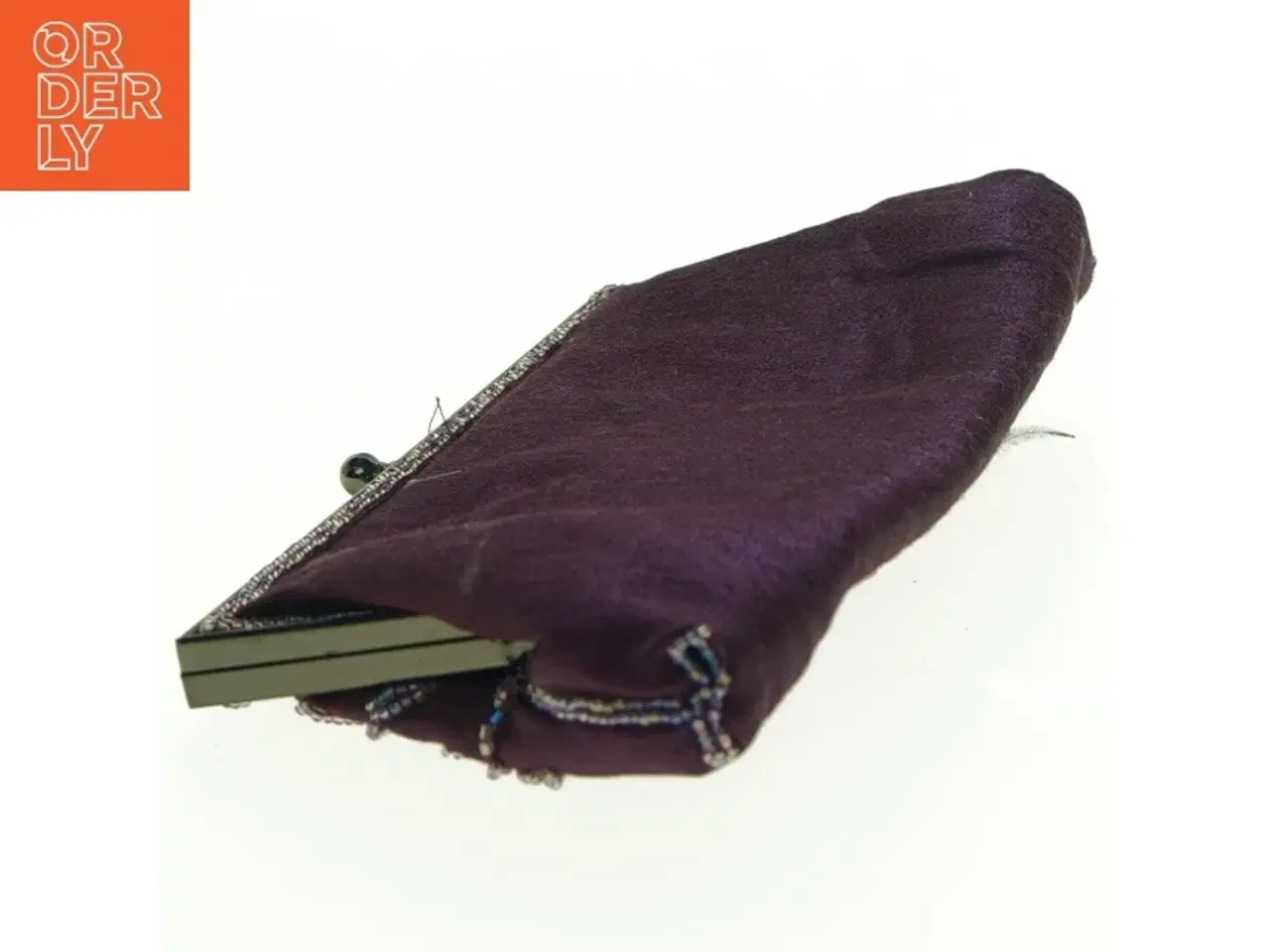 Billede 4 - Broderet clutch i mørkelilla (str. 26 x 13 cm)
