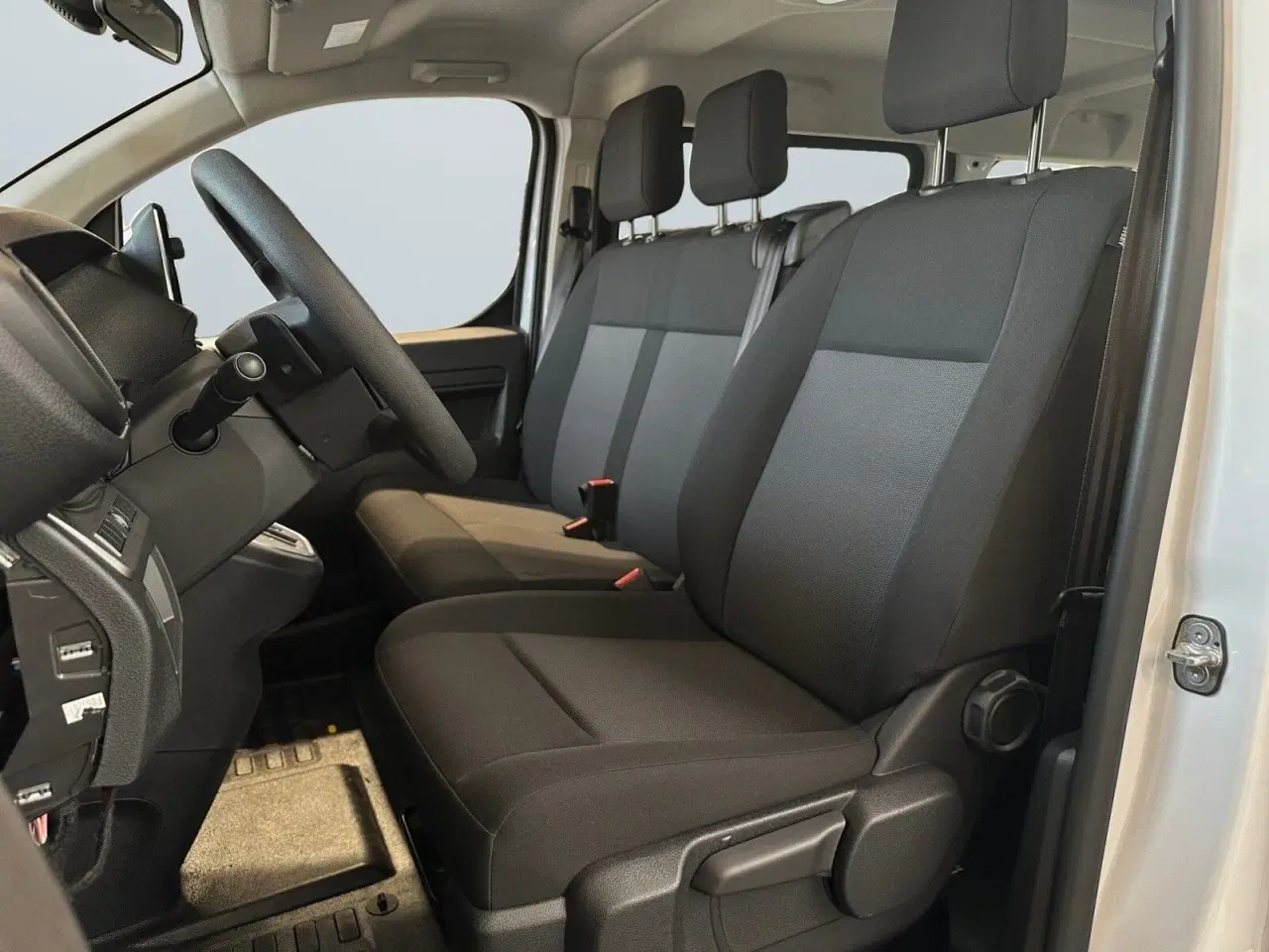 Billede 4 - Peugeot e-Expert 75 L3 Combi