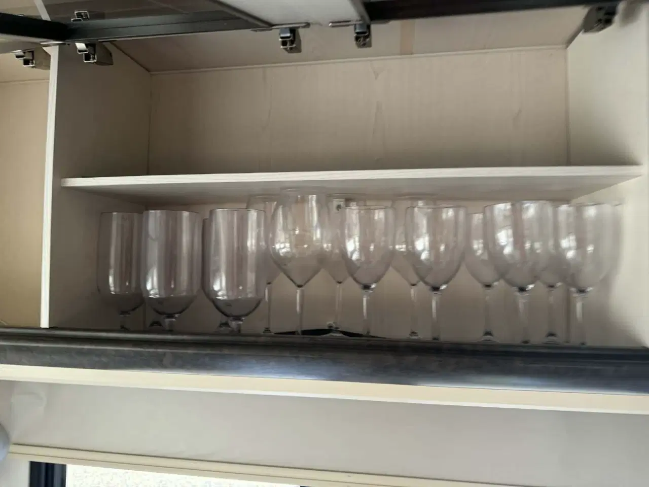 Billede 16 - Camping vogn med tilbehør og telt 