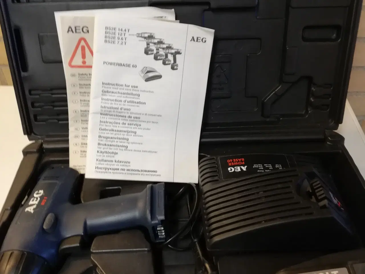 Billede 1 - AEG Skruemaskine defekt batteri