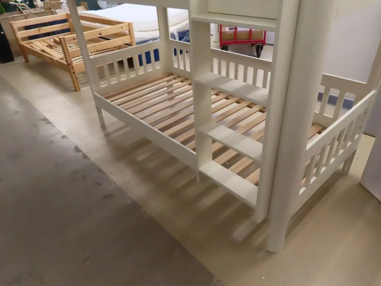 Billede 4 - Køjeseng FLEXA NOVA med hule