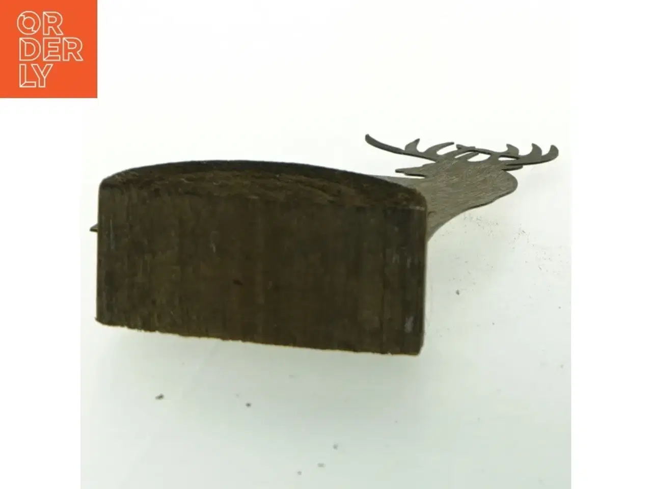 Billede 2 - Trædekoration med hjortesilhuet (str. 21x11 cm)