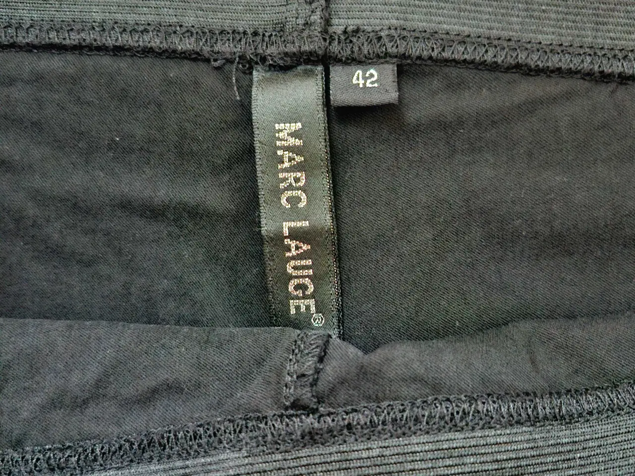 Billede 2 - Strech buks March Lauge 