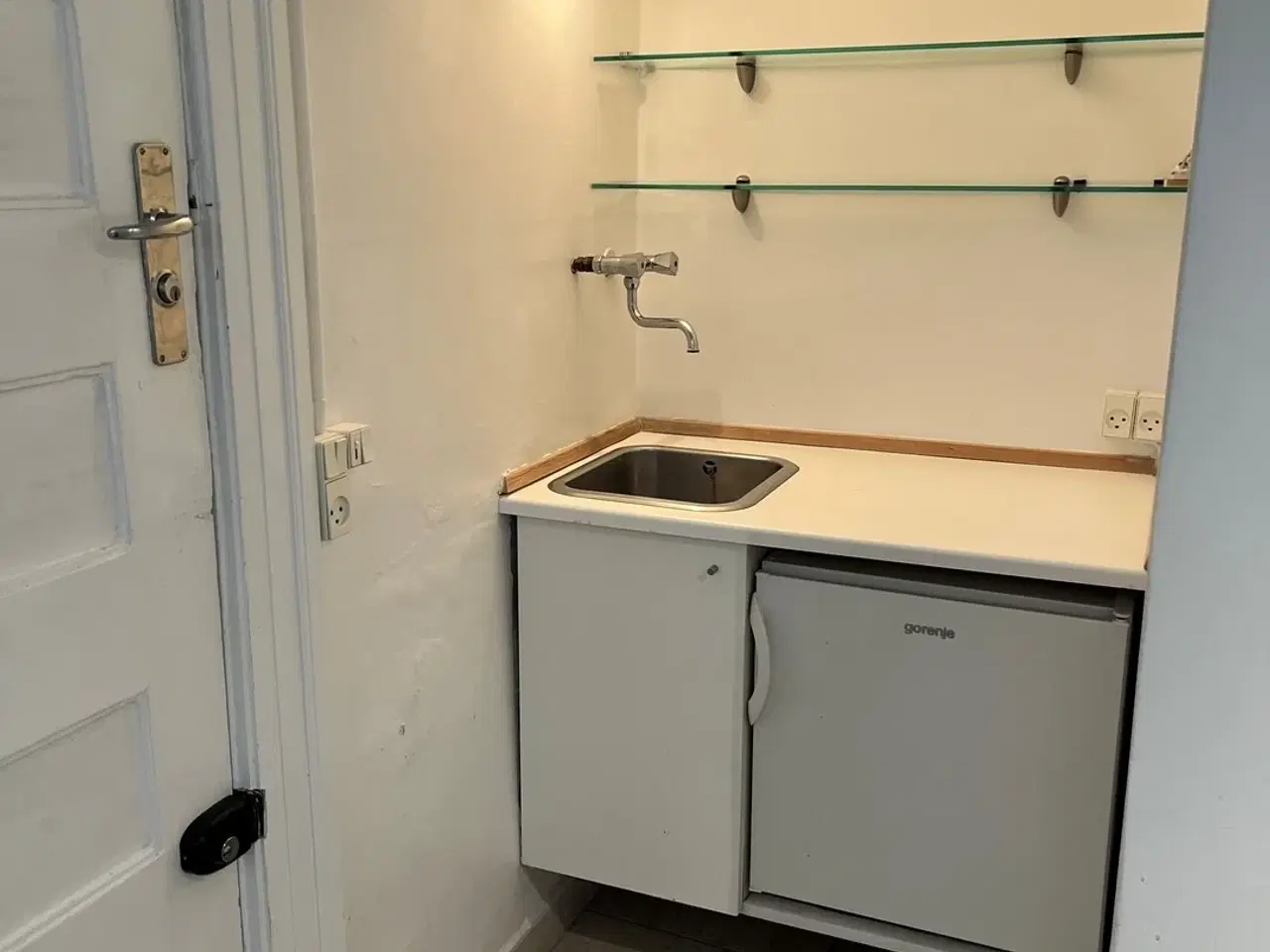 Billede 6 - Charmerende lejemål direkte ud til Kongens Have