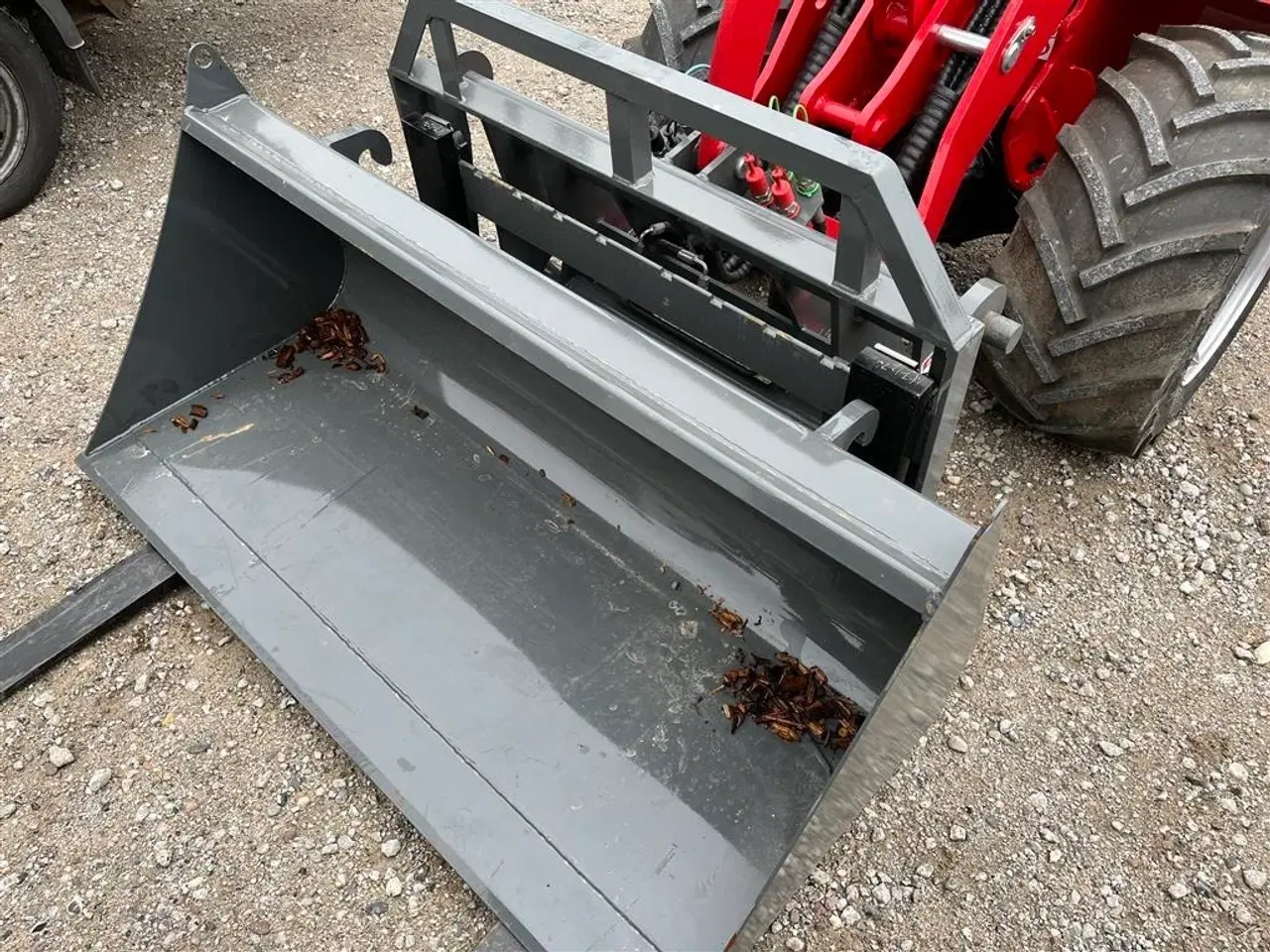 Billede 6 - Eco Loader 1000E EL inkl. skovl & pallegafler