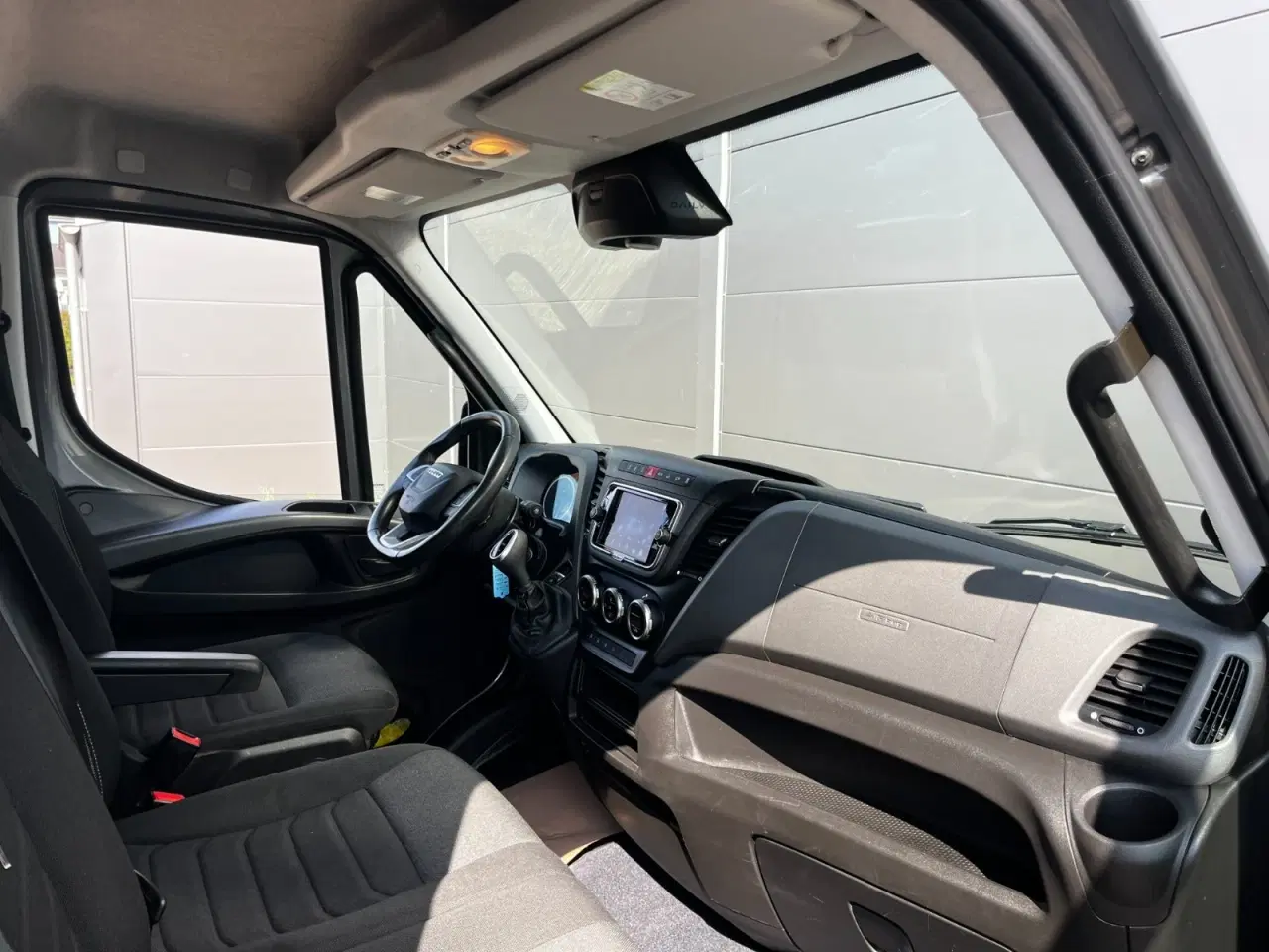 Billede 17 - Iveco Daily 3,0 35S21 12m³ Van AG8