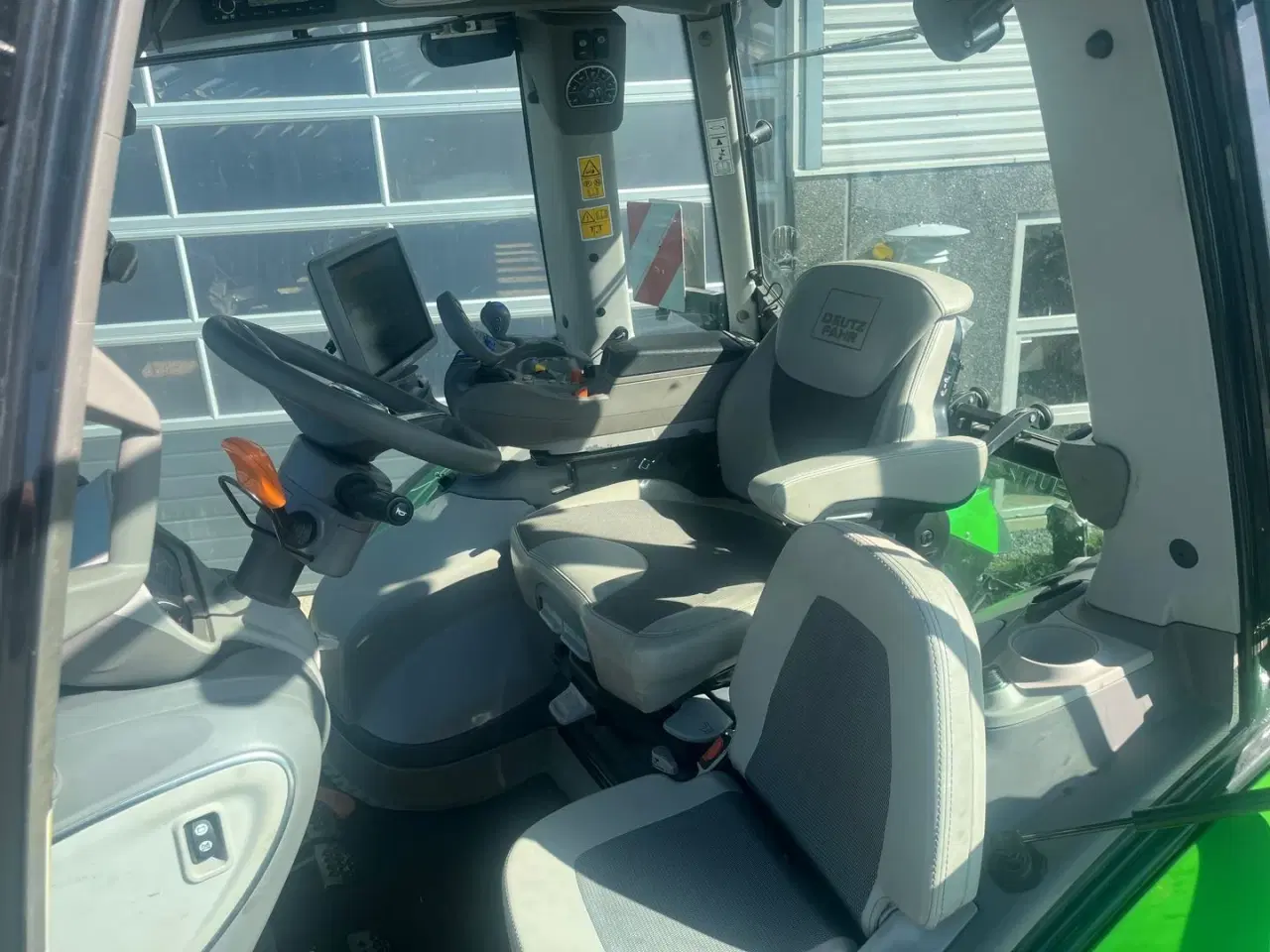Billede 5 - Deutz-Fahr Agrotron 8280 TTV Stage V Warrior med fuld affjedring og evt. GPS
