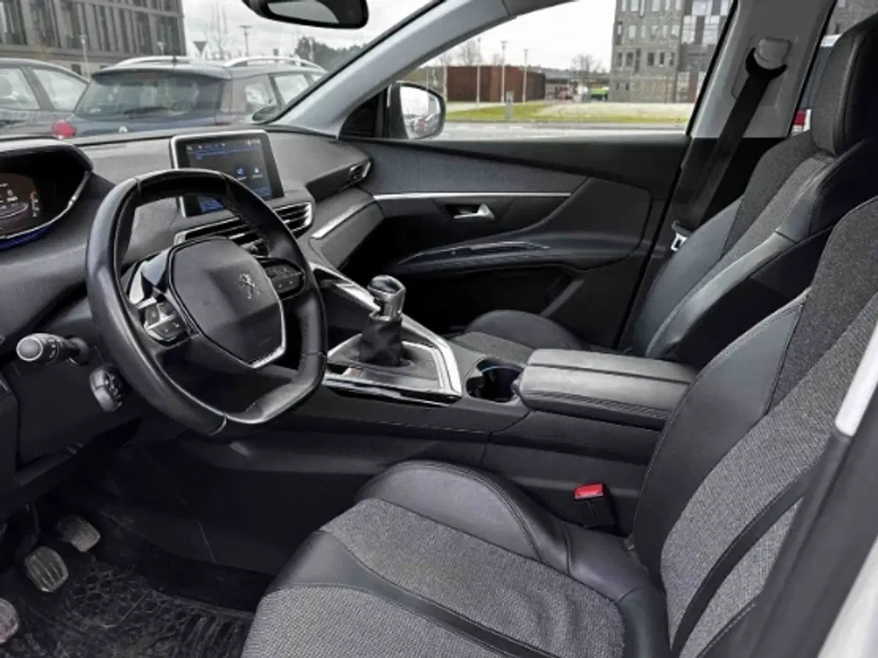 Billede 3 - Peugeot 5008 1,2 PureTech 130 Allure Pack 7prs