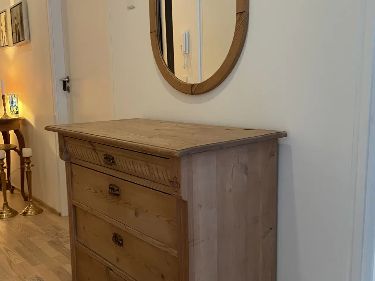 Billede 3 - Kommode og spejl