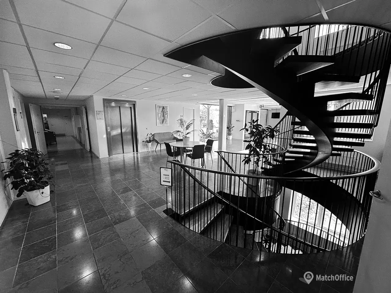 Billede 2 - Er du på jagt efter et kontor. der kombinerer fleksibilitet med inspirerende og funktionelle rammer?