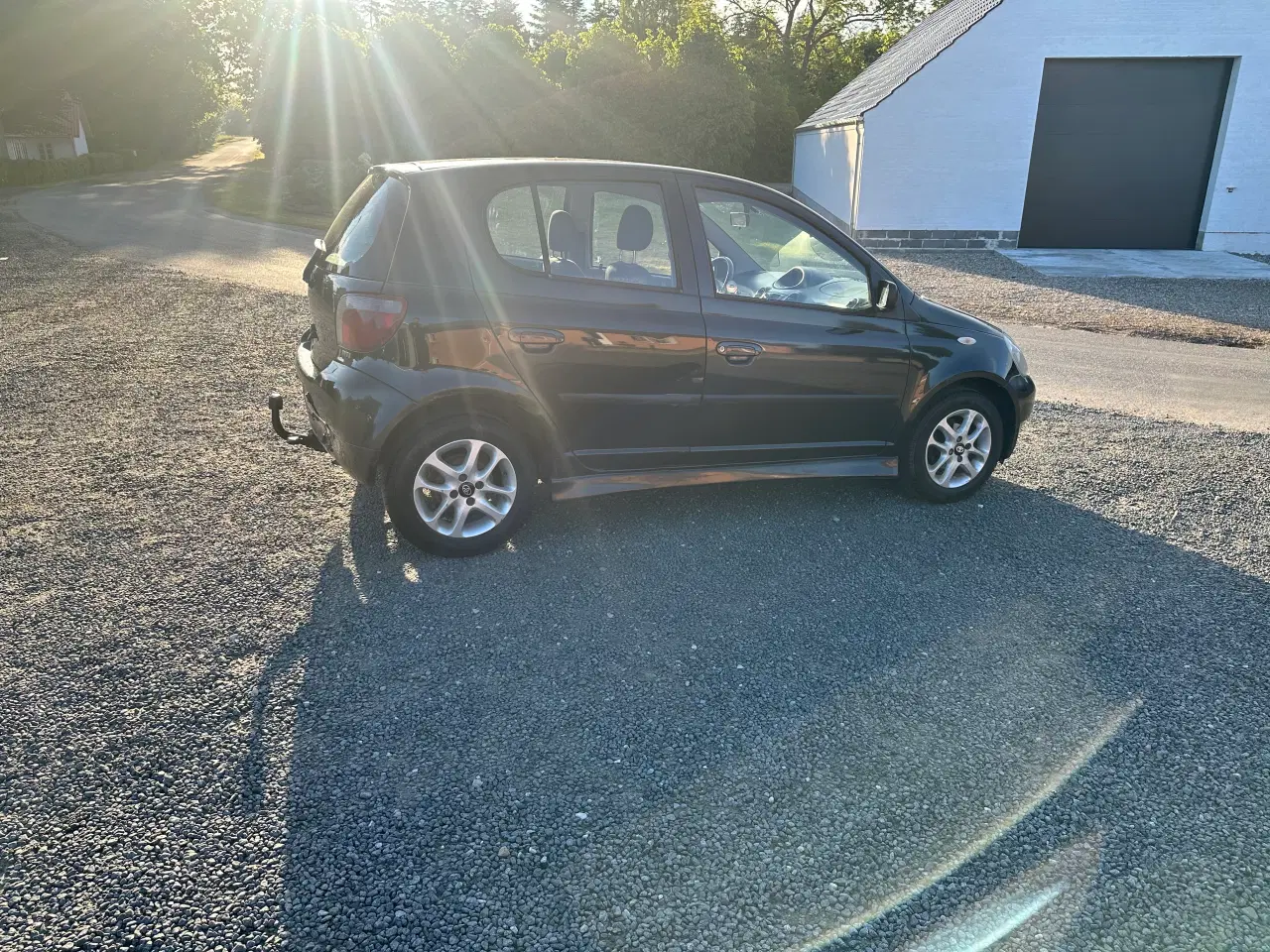 Billede 3 - Toyota Yaris 1.3 benzin 5 dørs 
