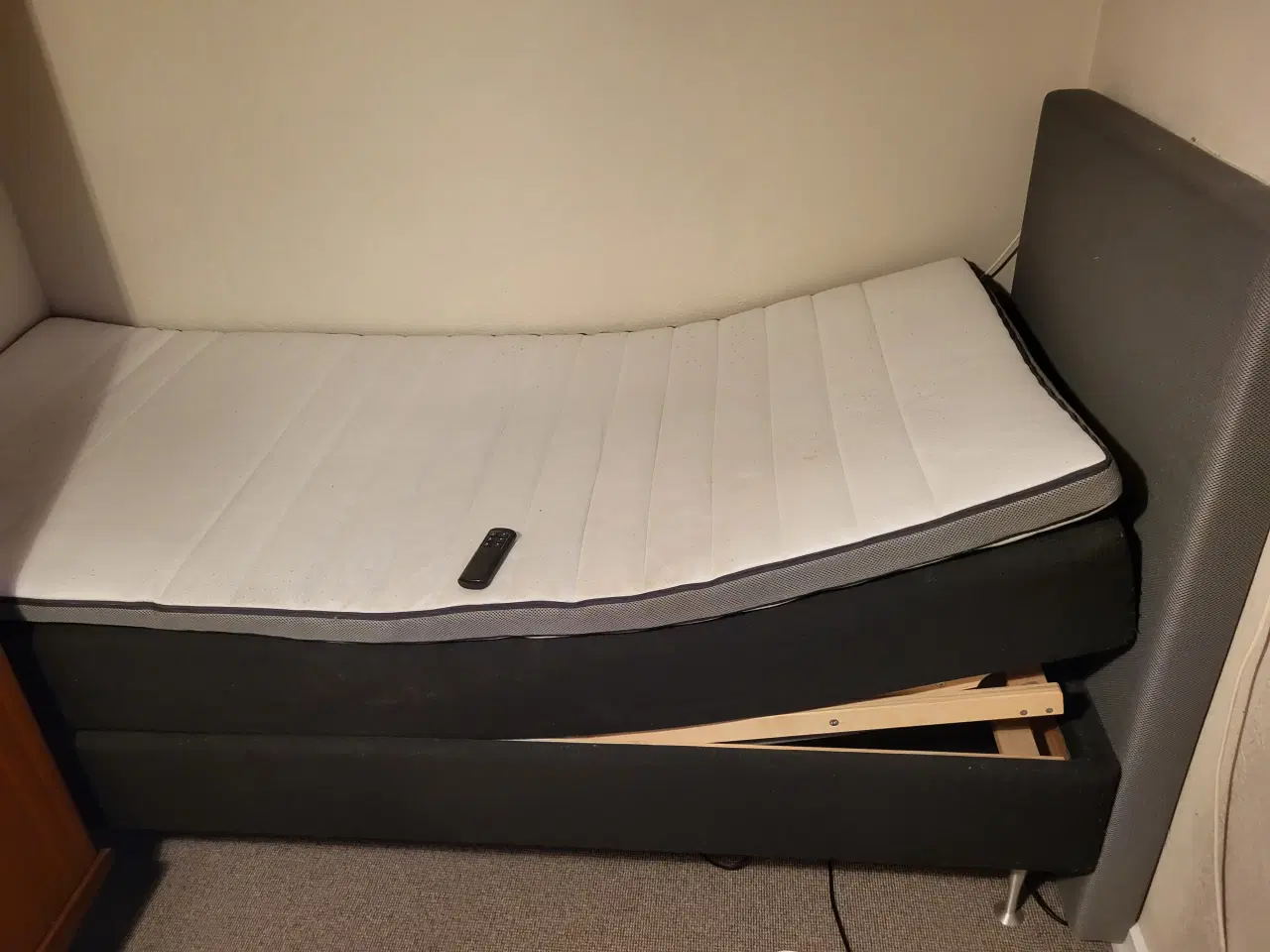 Billede 1 - Elevationsseng 90x200