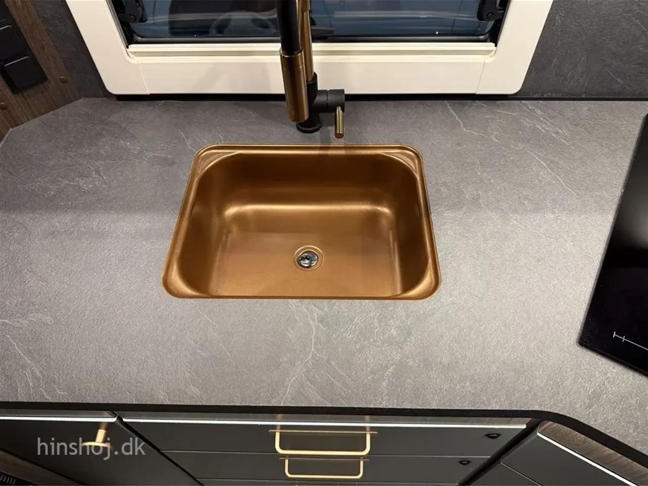 Billede 20 - 2025 - Polar Chimera 730 BSL   Polar Chimera den lækreste Vintervogn se den hos Hinshøj Caravan