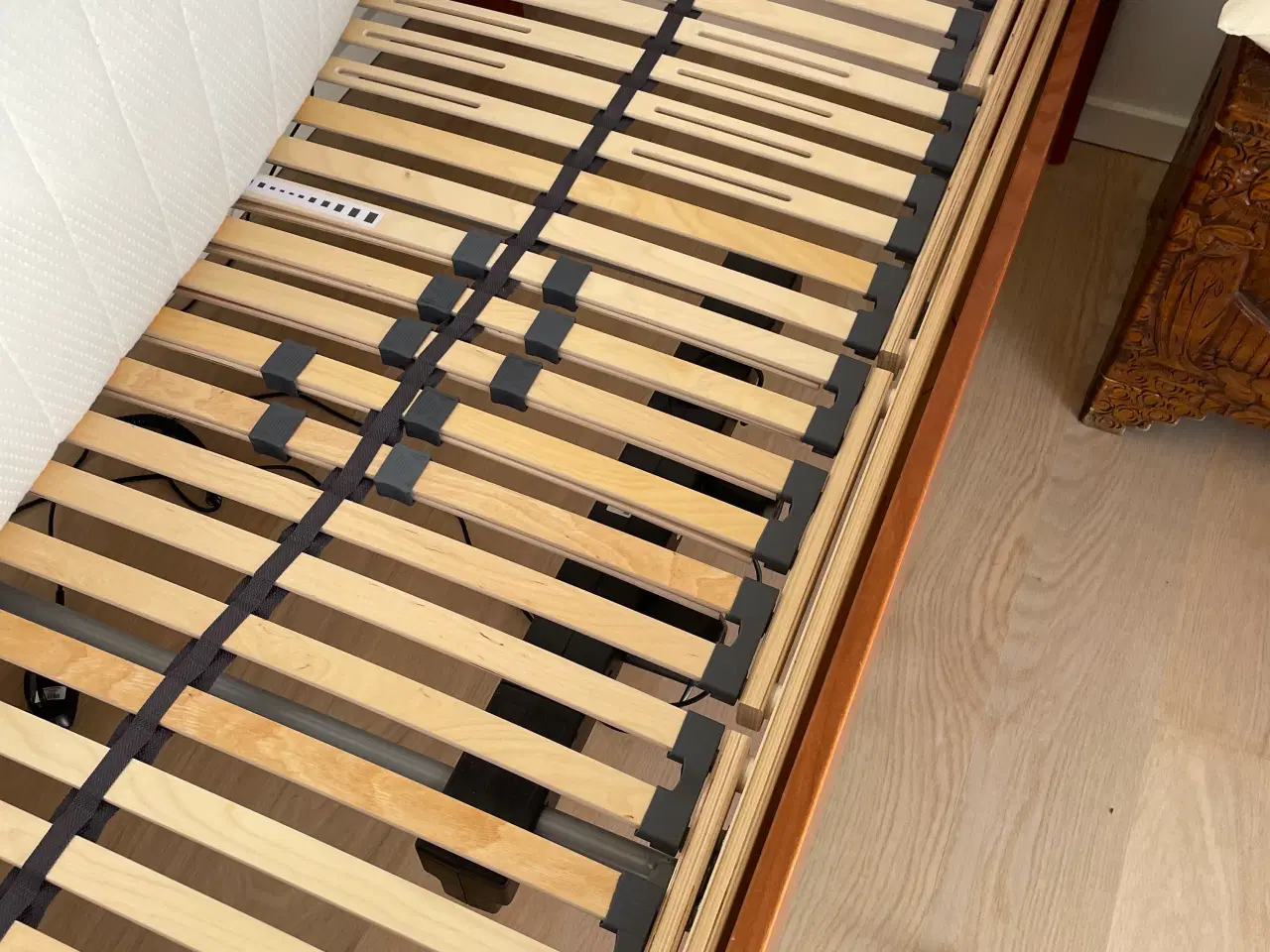 Billede 1 - Elevationsseng 90x200