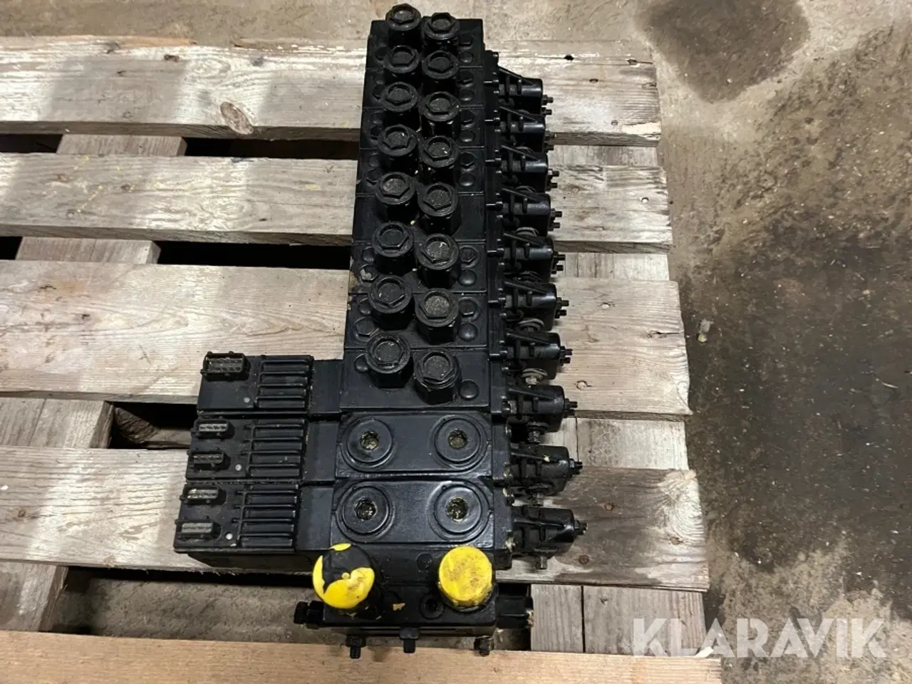 Billede 4 - Ventilblok 10 ventiler Danfoss PVG 32 12 volt