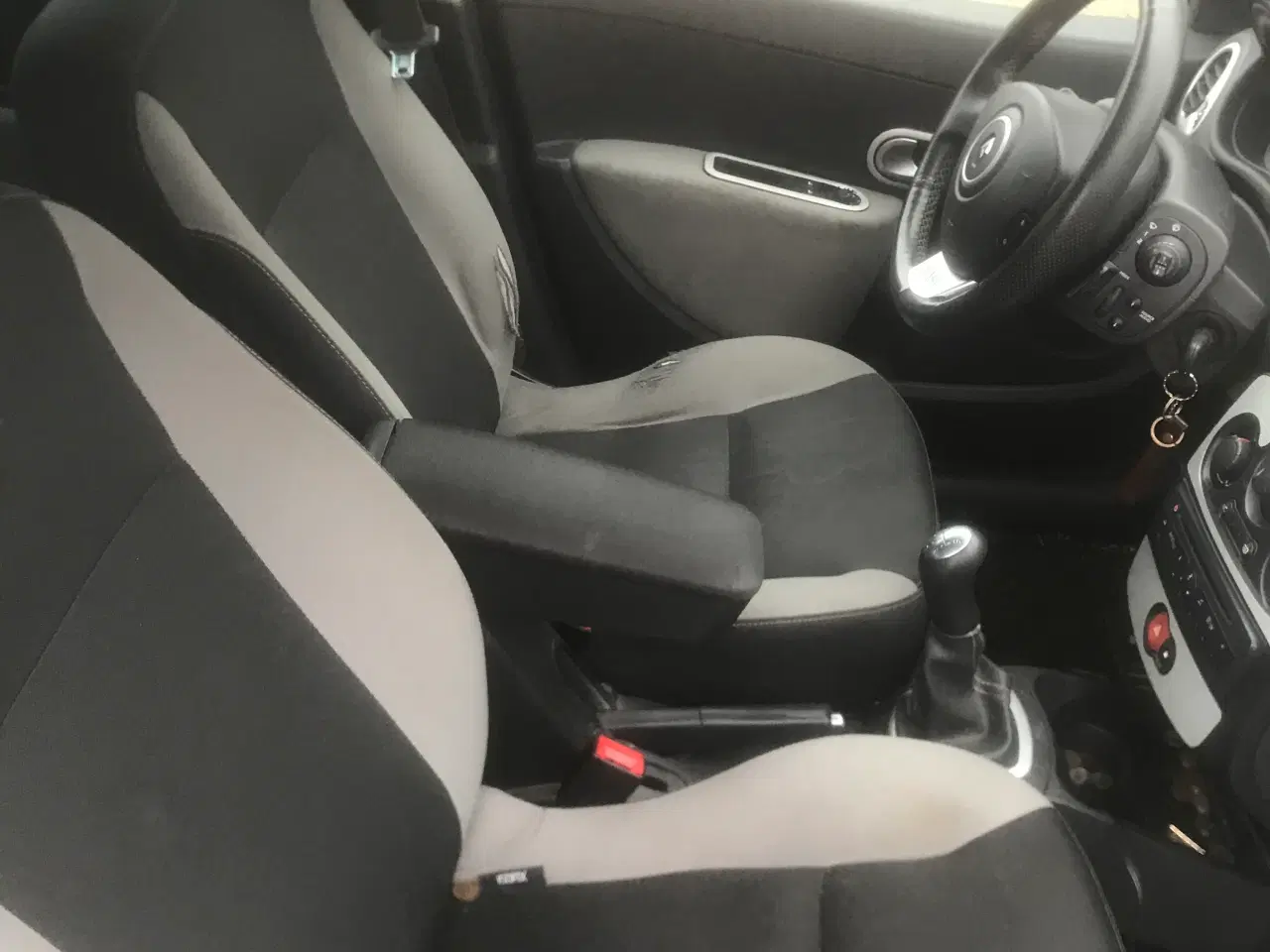 Billede 11 - Renault Clio dCi 75 Sport Tourer årg. 2012 Grøn ej
