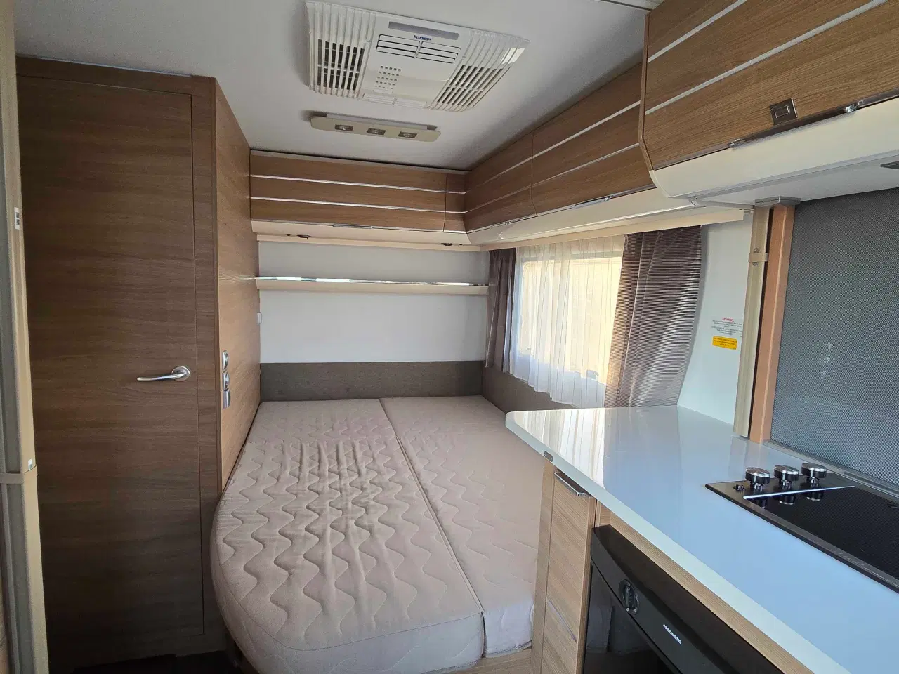 Billede 2 - Campingvogn Adria Adora 472 UP