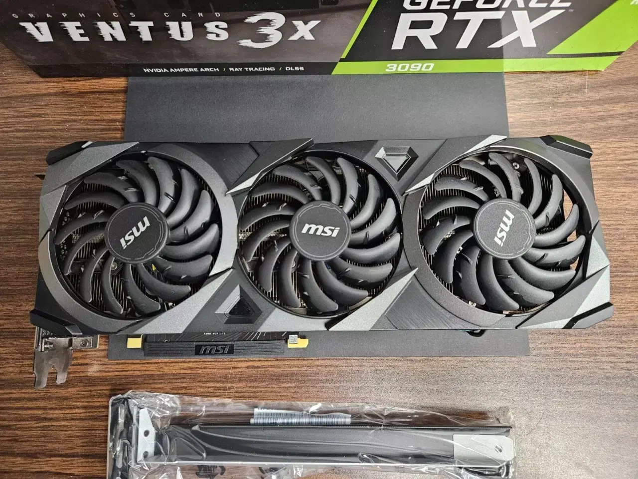 Billede 1 - MSI GeForce RTX 3090 VENTUS 3X 24G OC