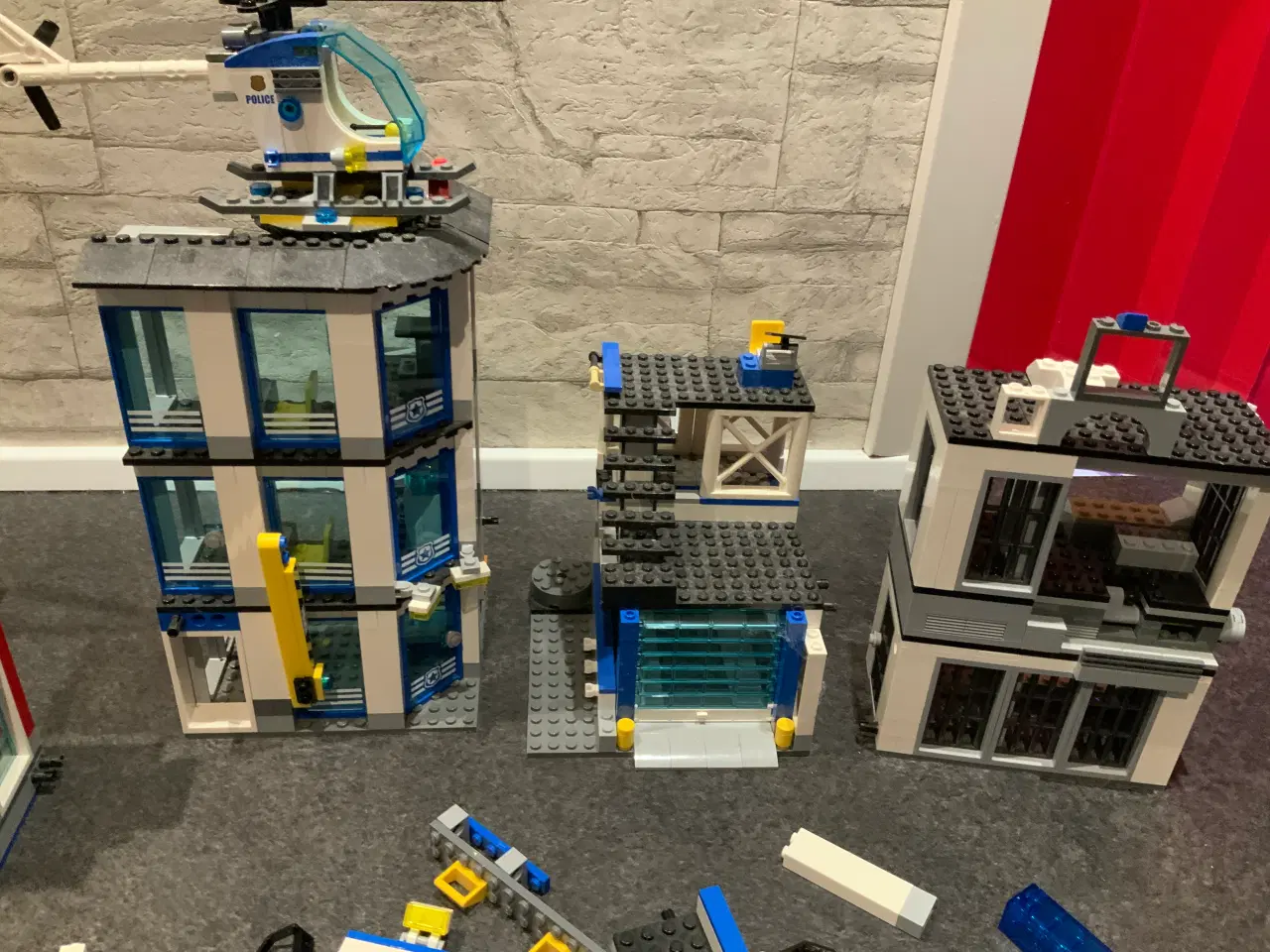 Billede 3 - Lego politi og brandstation
