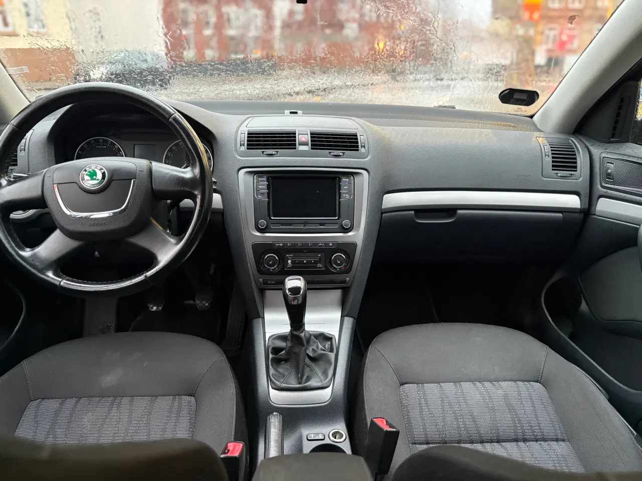 Billede 5 - Nysynet SKODA OCTAVIA ACTIVE COMBI 1,6 TDI  - 2013