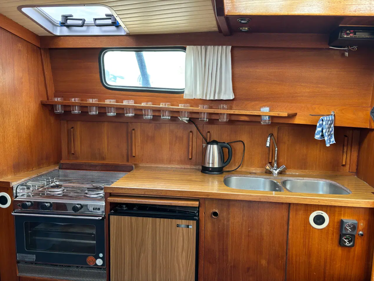 Billede 6 - Nauticat 33, Ketch, Motor sejler