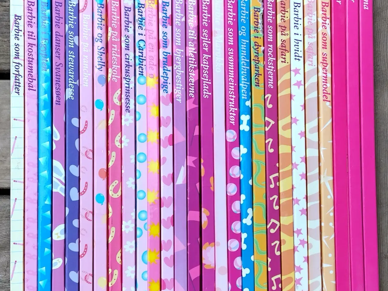 Billede 2 - 27 Barbie Bøger