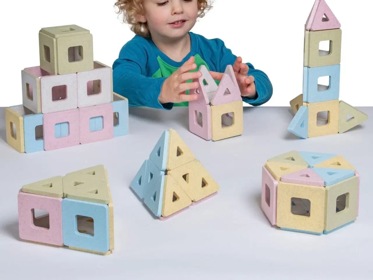 Billede 1 - KinderMag Polydron | Gruppesæt | 96 stk