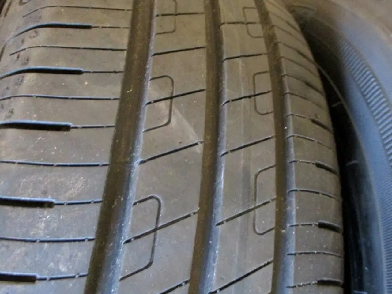 Billede 4 - 175/65/14" 4 stk. Goodyear sommerdæk