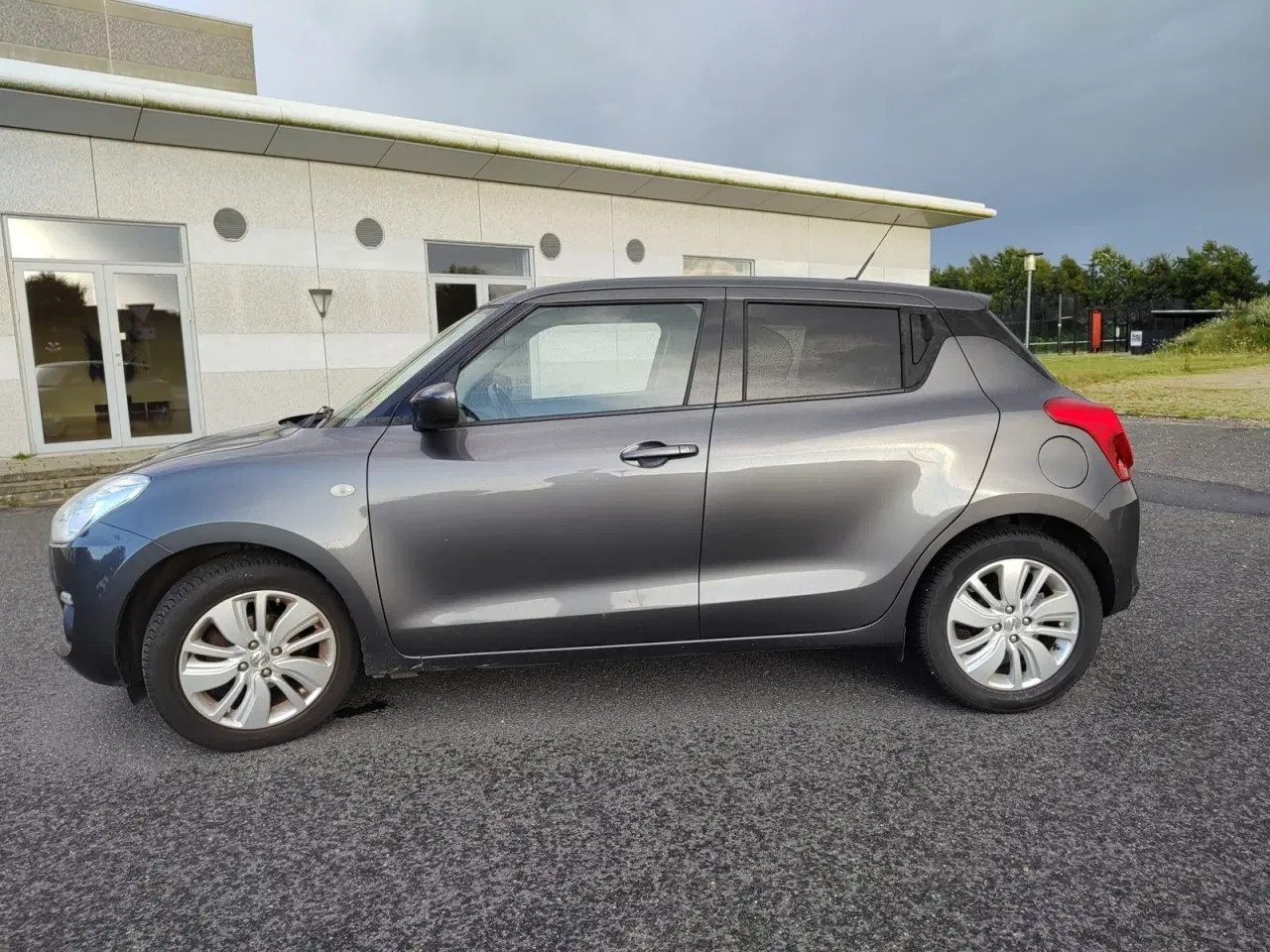 Billede 4 - Suzuki Swift 1,2 Dualjet Club Gold