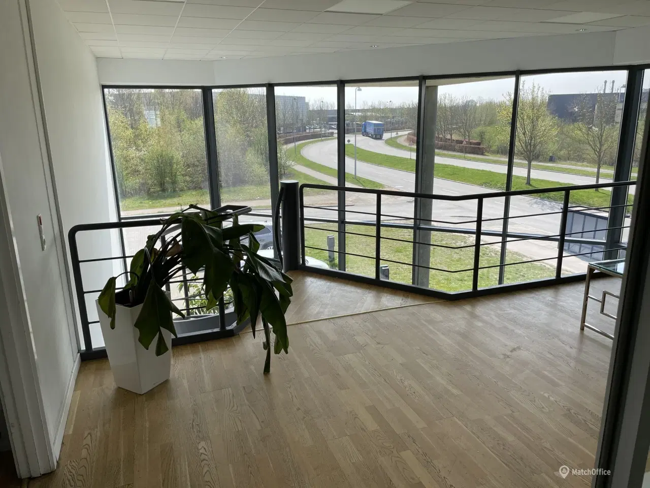Billede 7 - Erhvervsejendom med kølelager og showroom nær København og E20