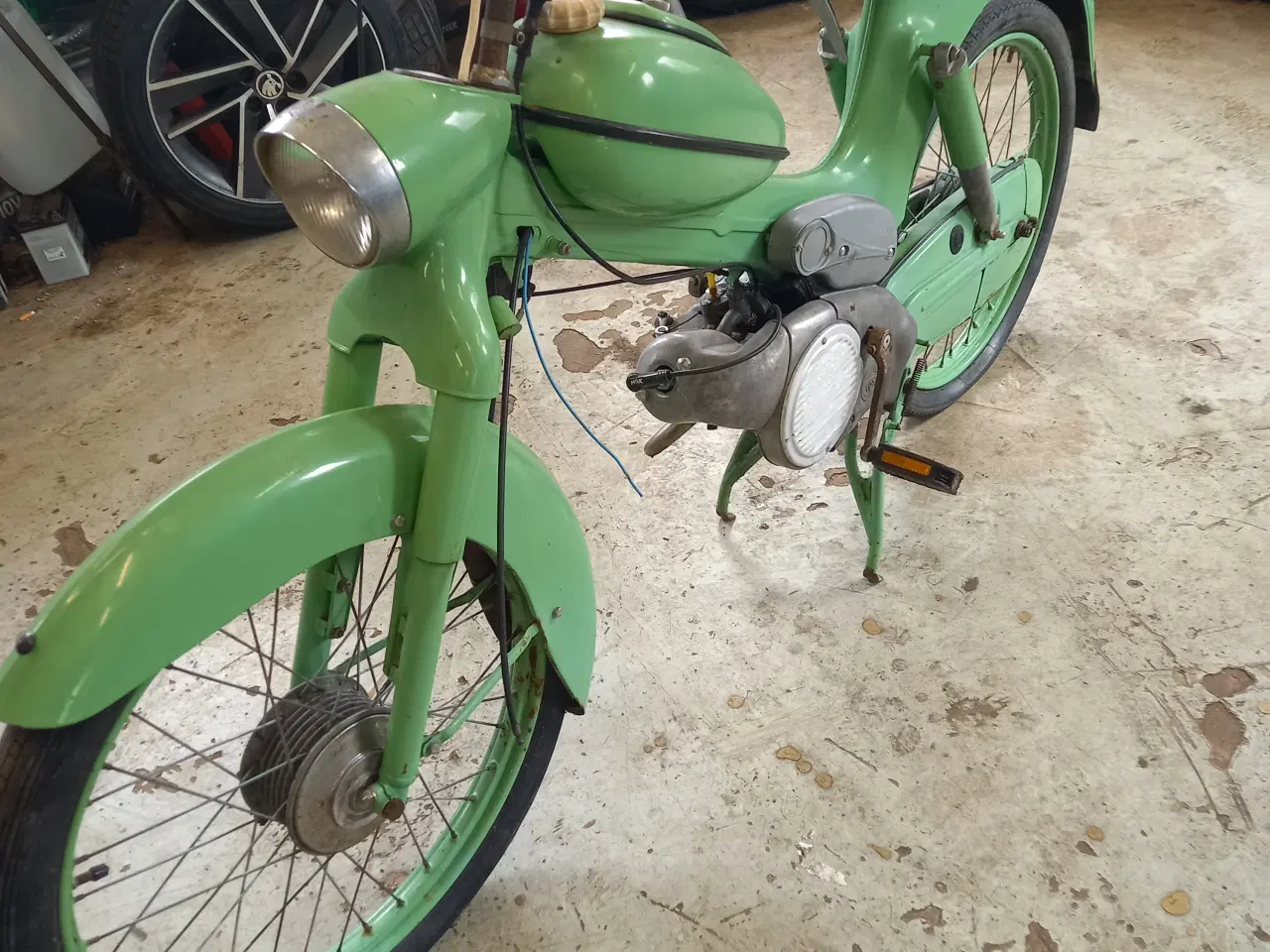 Billede 1 -  Veteran tomos