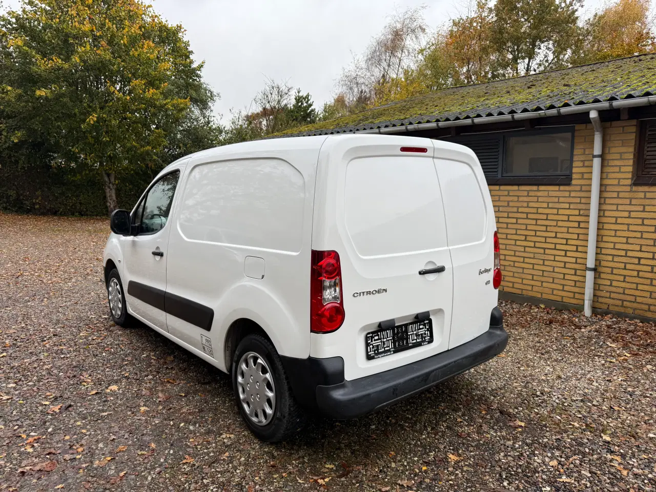 Billede 7 - Belingo lav km 1 ejer UDSTYRE BOMBE