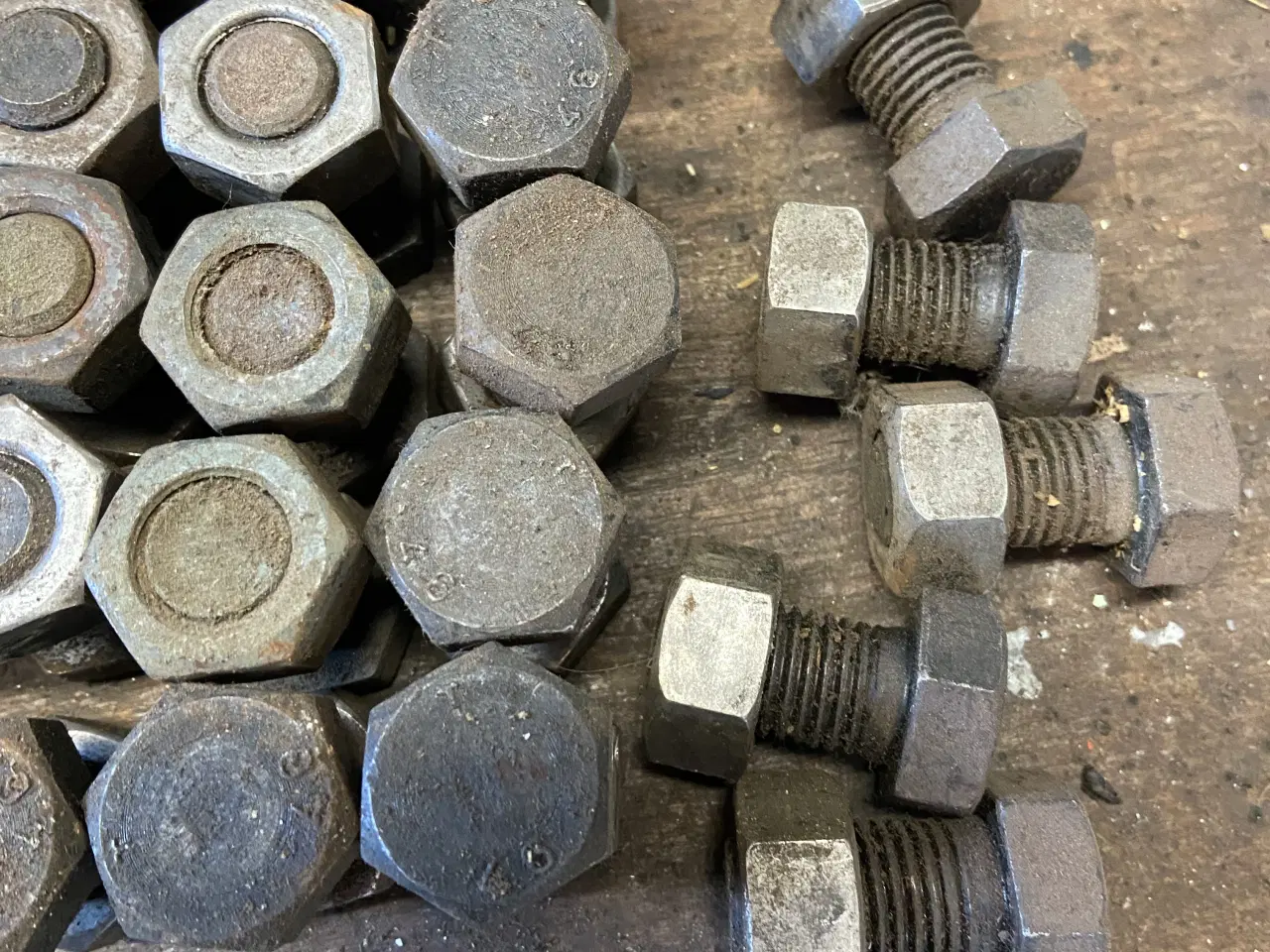 Billede 3 - Diverse unbrako skruer/topbolte og møtrikker