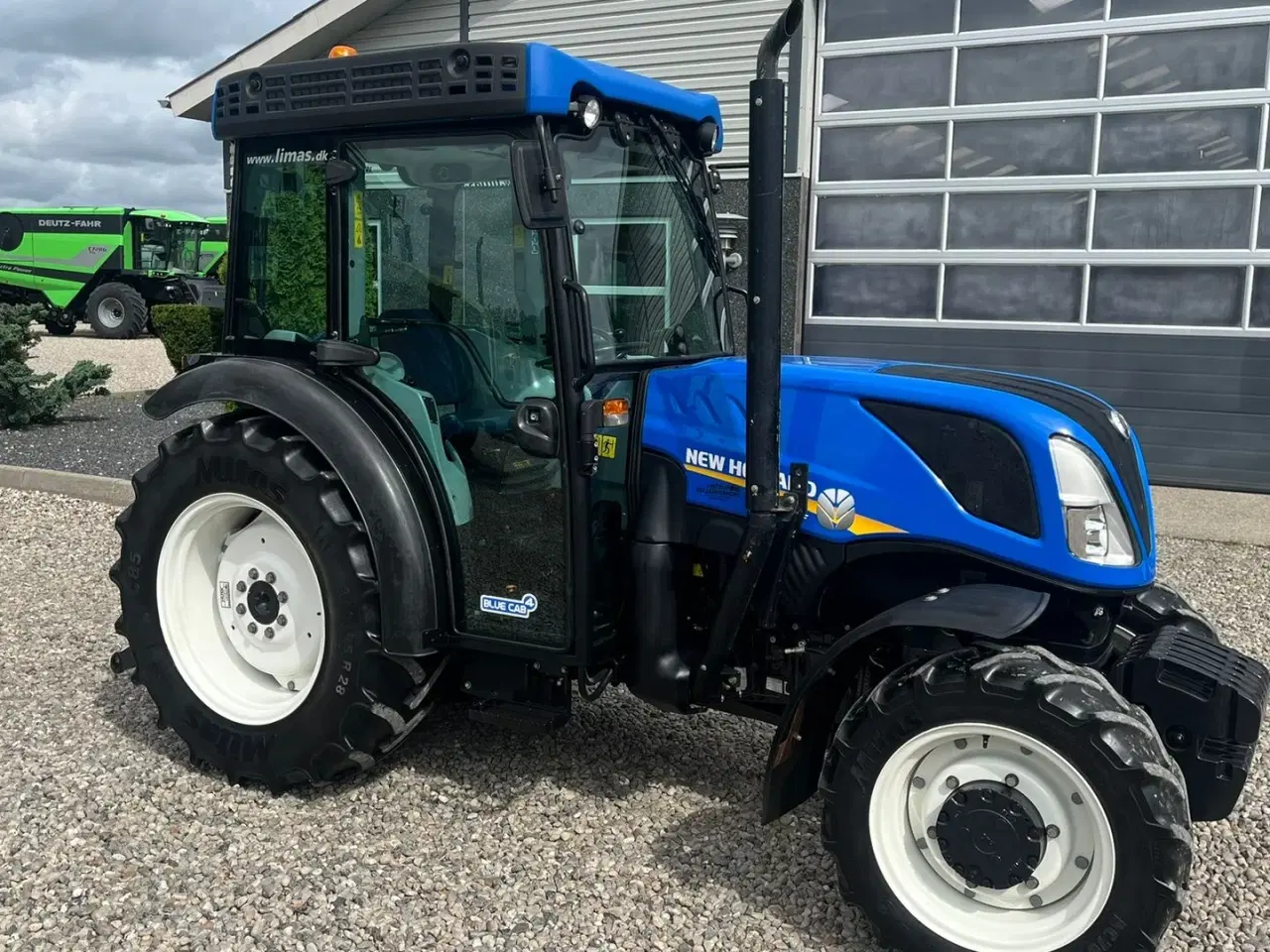 Billede 14 - New Holland T4.80 F SuperSteear med aircondition og koblingsfrit vendergear
