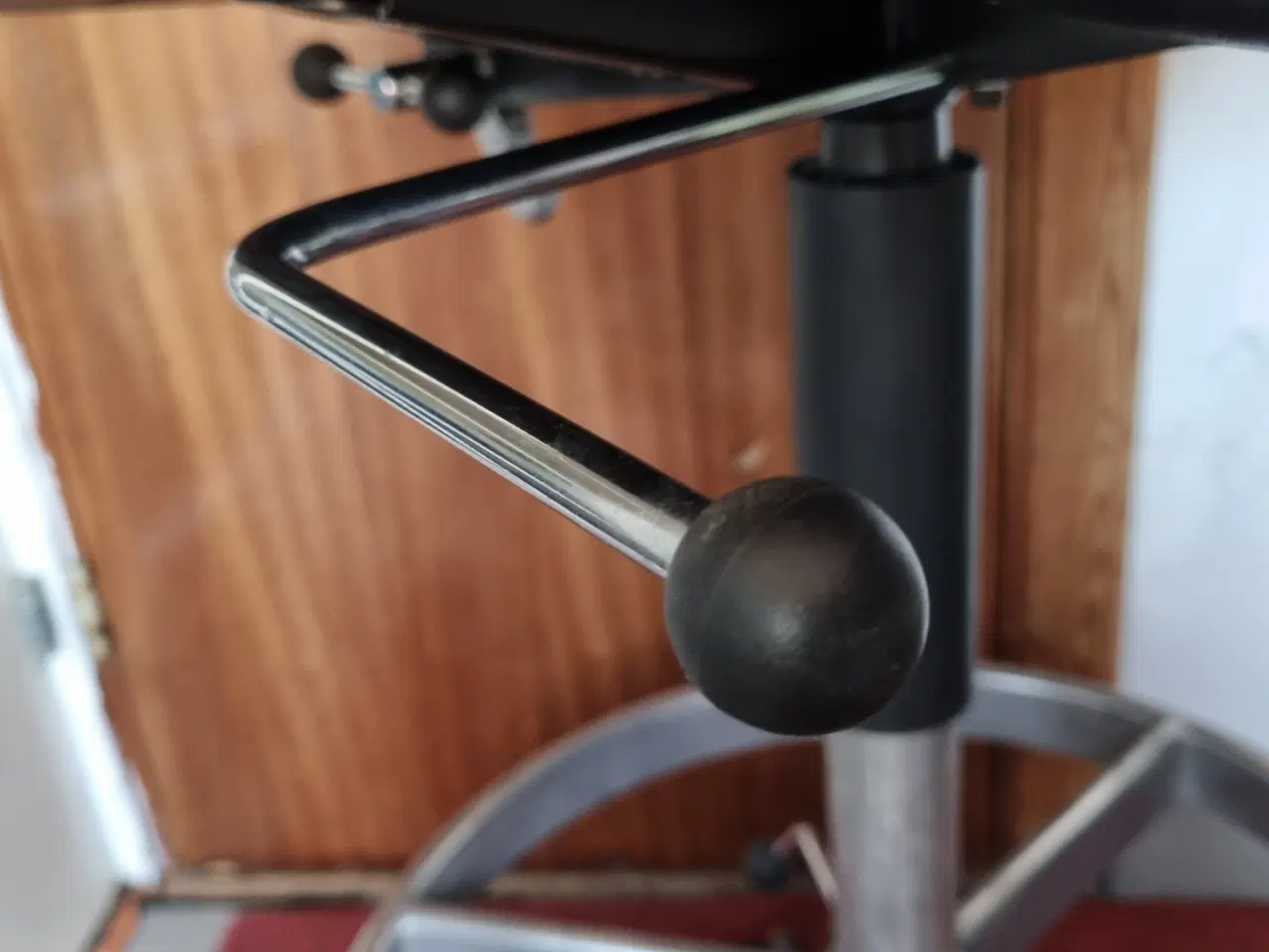 Billede 4 - Fritz Hansen KEVI høj kontorstol