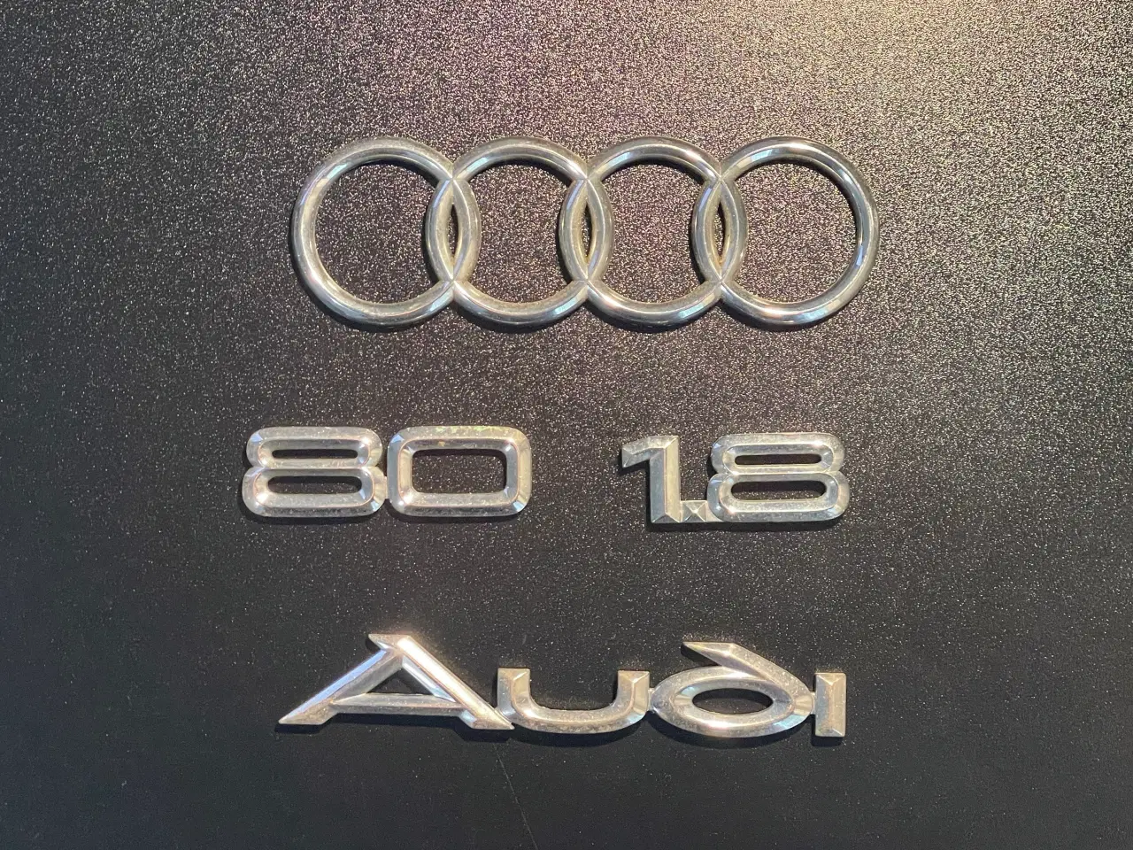 Billede 1 - Originale Audi 80 emblemer