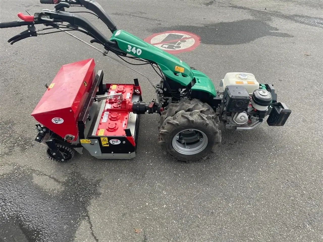 Billede 3 - Ferrari 340 benzin Inkl. 75cm rotorharve med såkasse tvillingehjul