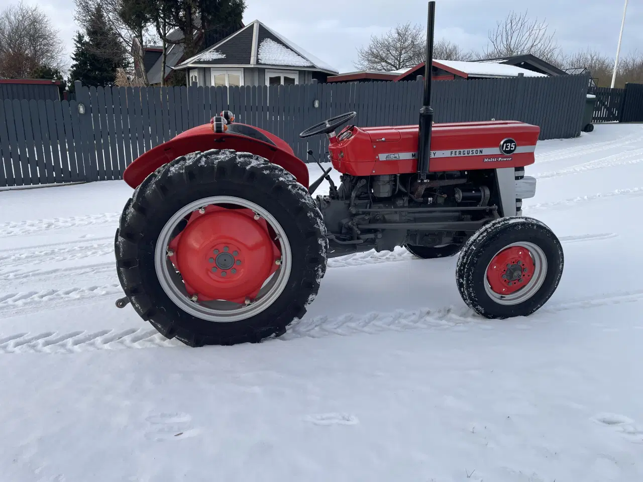 Billede 5 - Særdeles flot MF 135