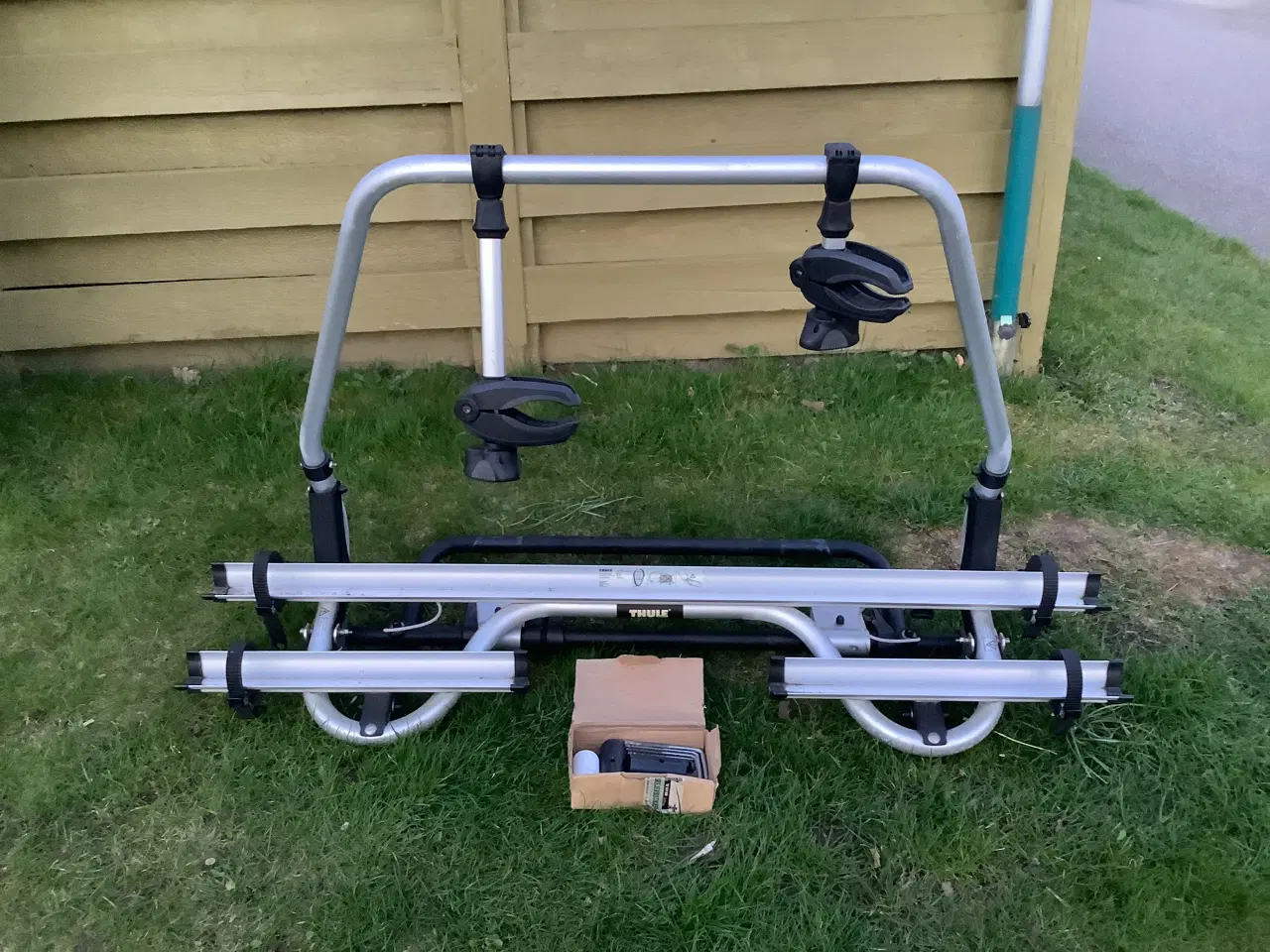 Billede 1 - Sælges Thule cykelstativ til campingvogn 