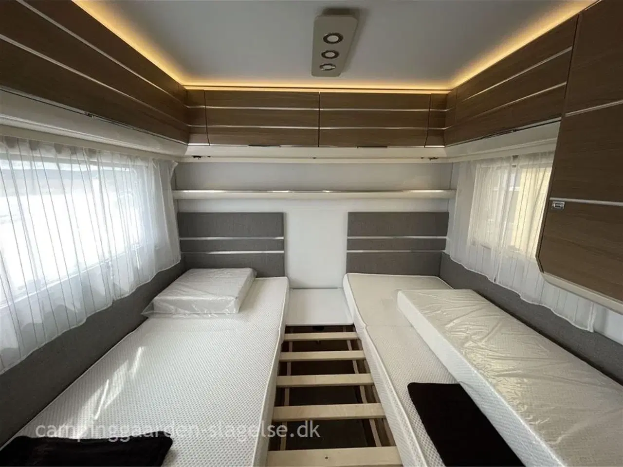Billede 8 - 2020 - Adria Adora Supreme 502 UL   Luksus på hjul – klar til eventyr uden besvær!