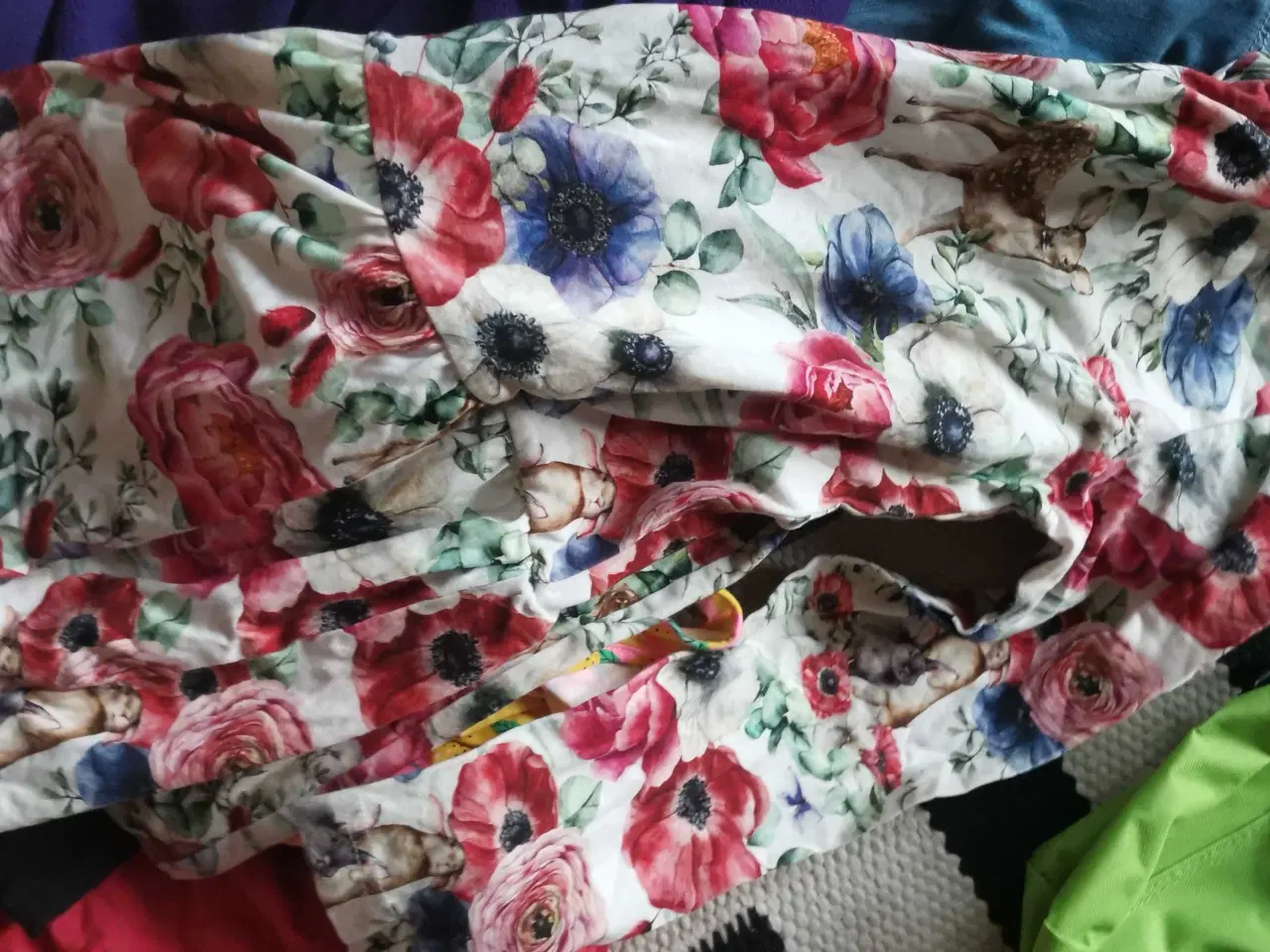 Billede 5 - Tøj pakke til piger str 128kjoler, bluser10 kr🌸 