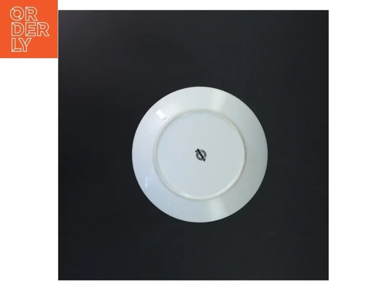 Billede 3 - Tallerken med farvede prikker fra Trend (str. Ø 19 cm)