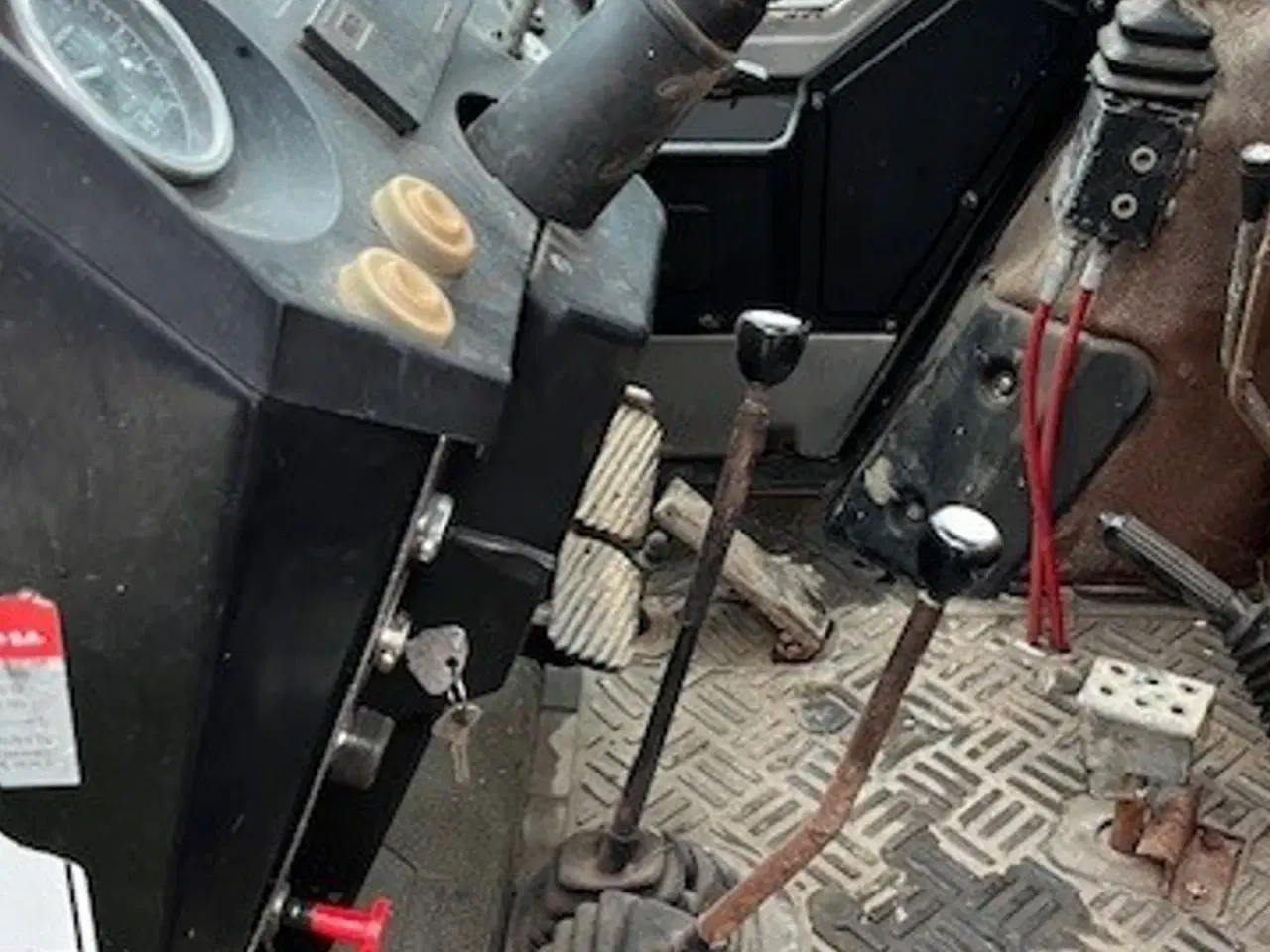 Billede 7 - Massey Ferguson 675 med frontlæsser (moms fri)