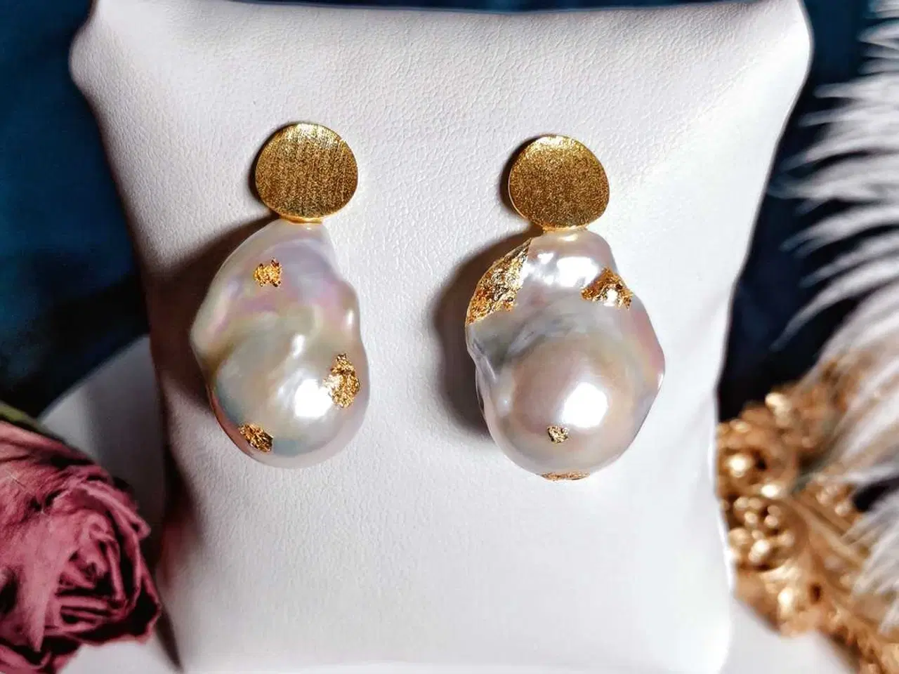 Billede 1 - Barokperle-øreringe i mat guldbelagt S925 sterling