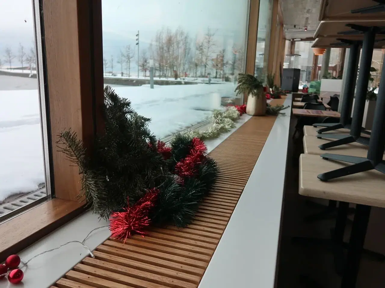 Billede 1 - Stort parti julepynt