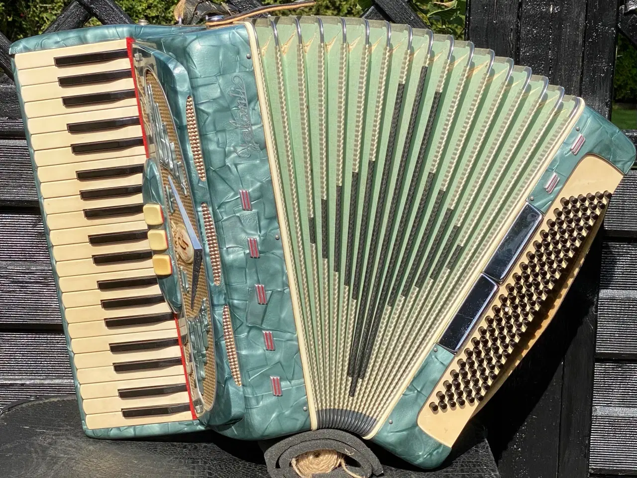 Billede 3 - Galanti 41/120 tangentharmonika – klassisk model f