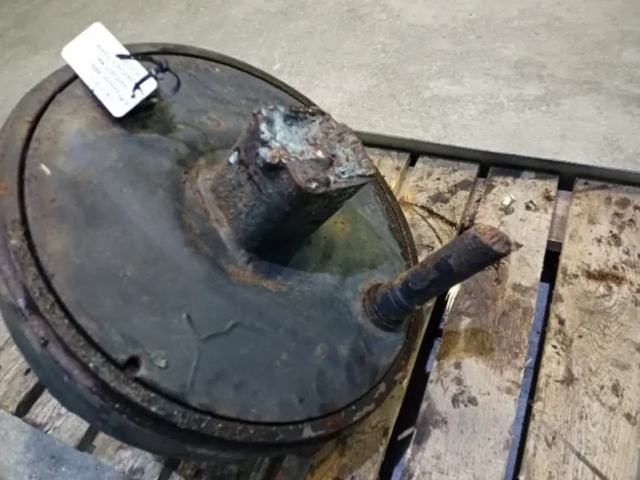 Billede 11 - Hesston 4900 Hjulnav 84053425