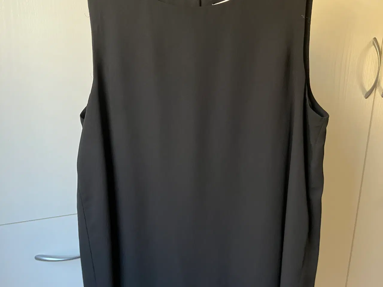 Billede 1 - Sort Zalando top str. M 