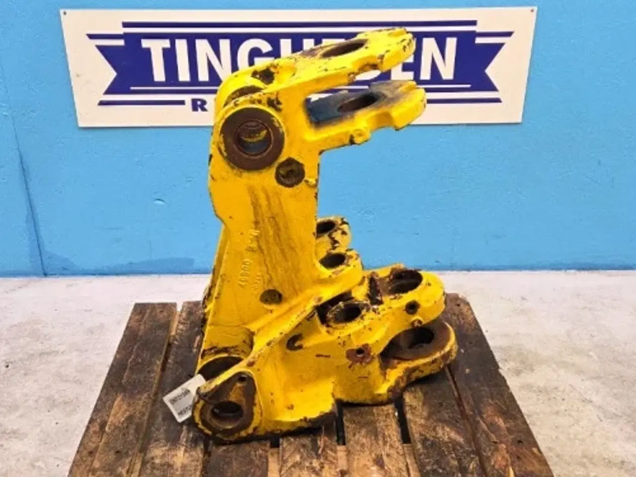 Billede 2 - New Holland LB115B Beslag 85803623