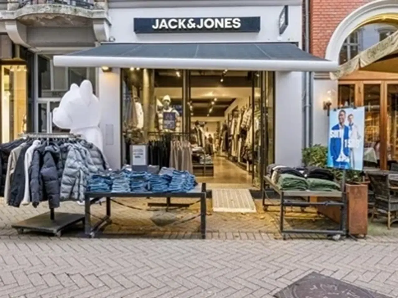 Billede 1 - Butik til leje i 5000 Odense C